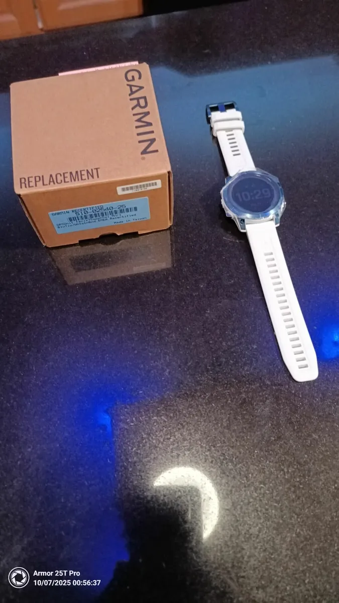 Garmin Fenix 7 Sapphire Solar Blue and White. - Image 2