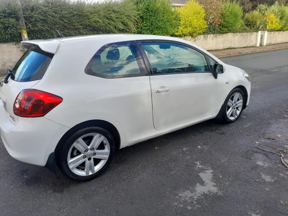 2010 Toyota Auris 3 Door 1.4D4D NCT 03,26 - Image 3