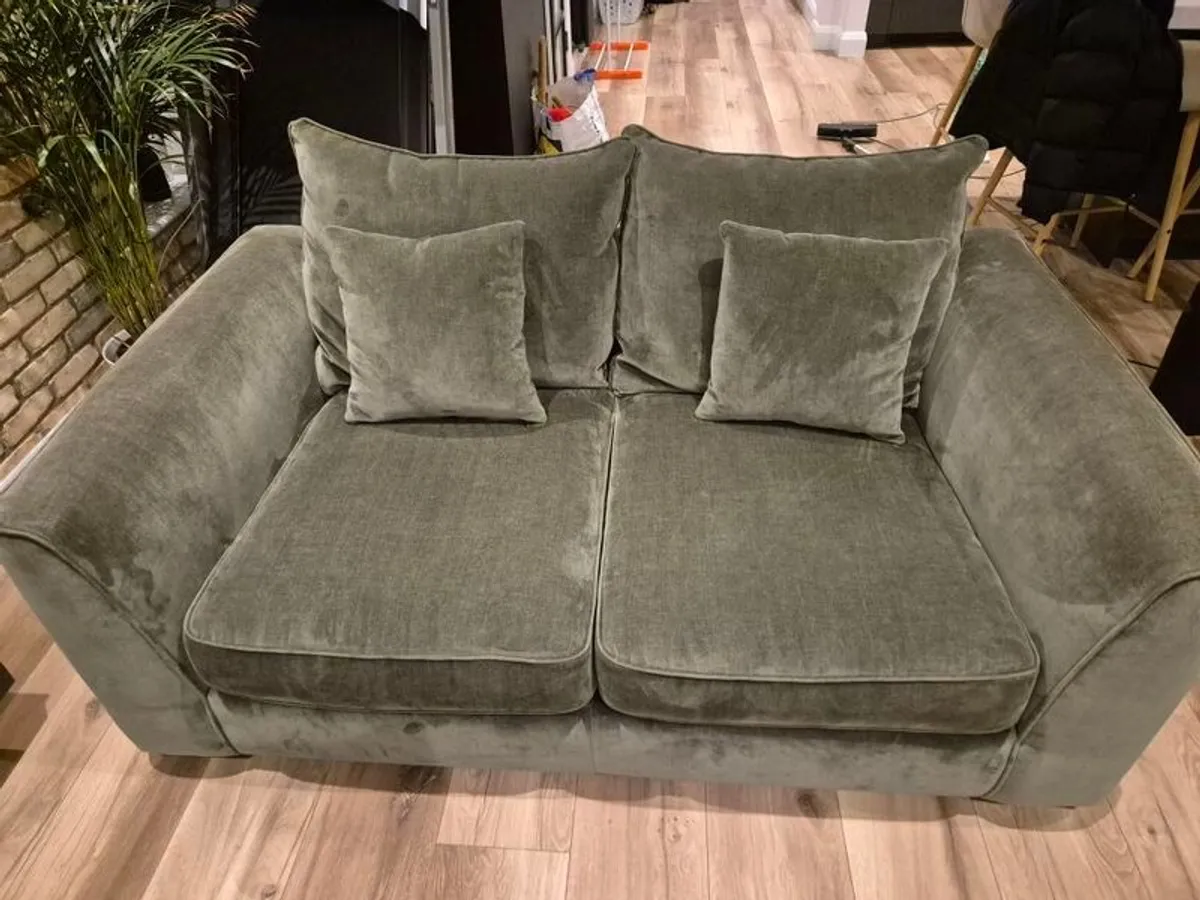 2 sofas (2 seater) - Image 3