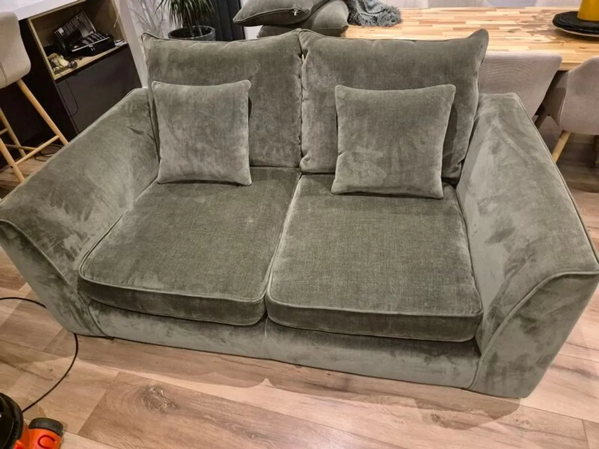 2 sofas (2 seater) - Image 4