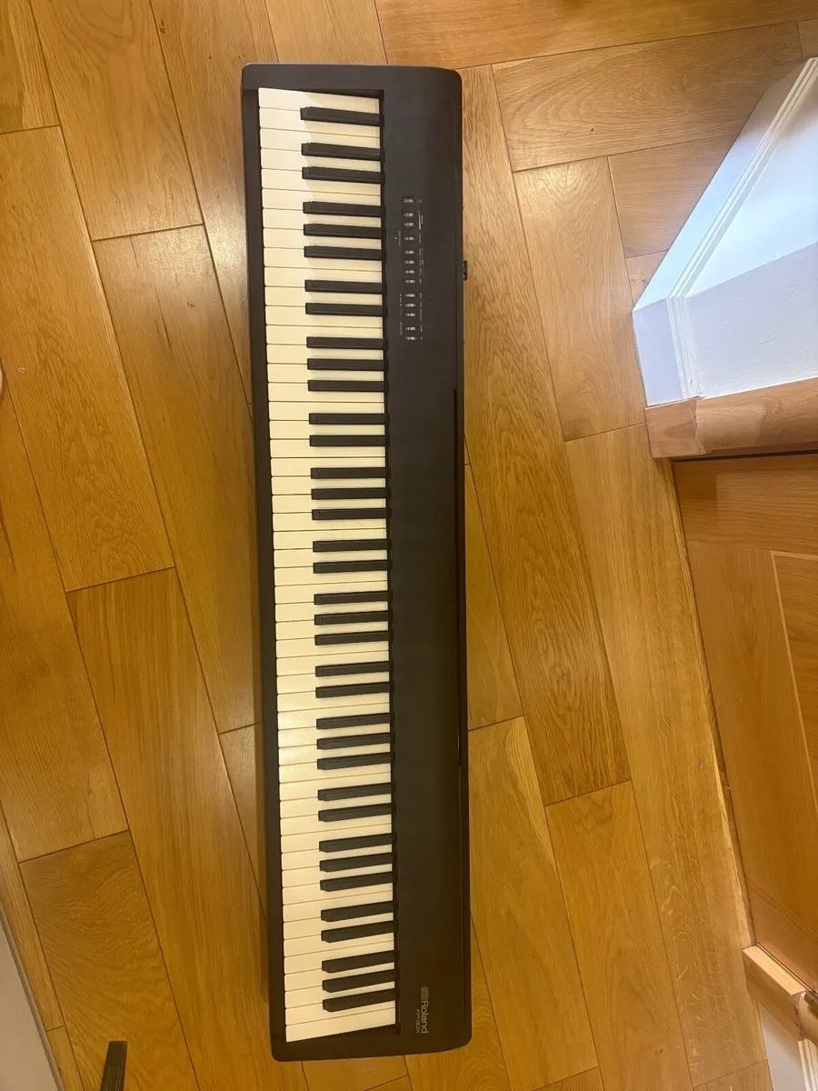 Roland FP-30X Digital Piano + Foot Pedal - Image 1