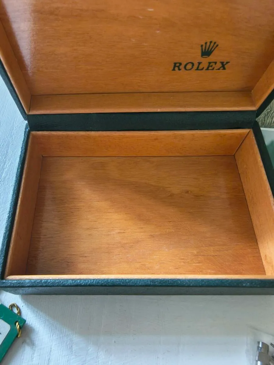 Rolex watch box with 5x links and certificates - Image 2