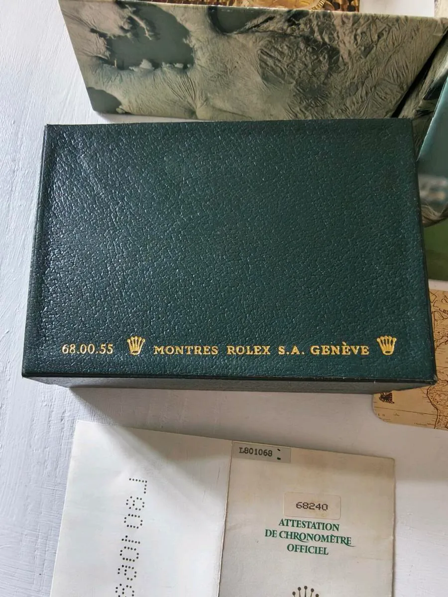Rolex watch box with 5x links and certificates - Image 3