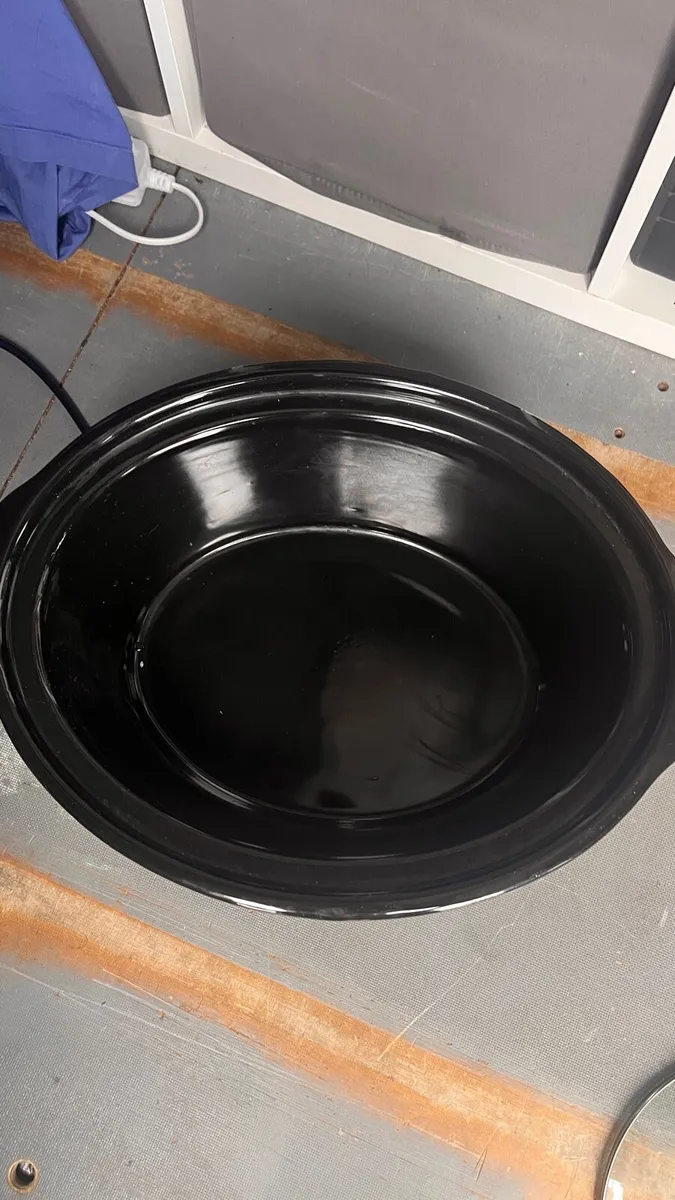 Slow Cooker – Great Condition - Image 2