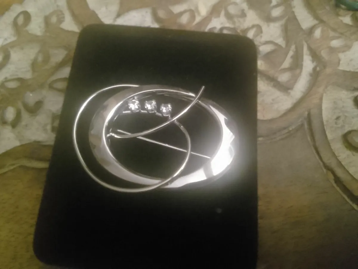 STERLING SILVER SCANDINAVIAN VINTAGE SWIRL BROOCH - Image 2