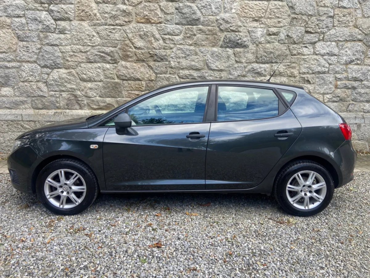 SEAT Ibiza 5DR 1.2 REFERENCE SE 4DR - Image 2