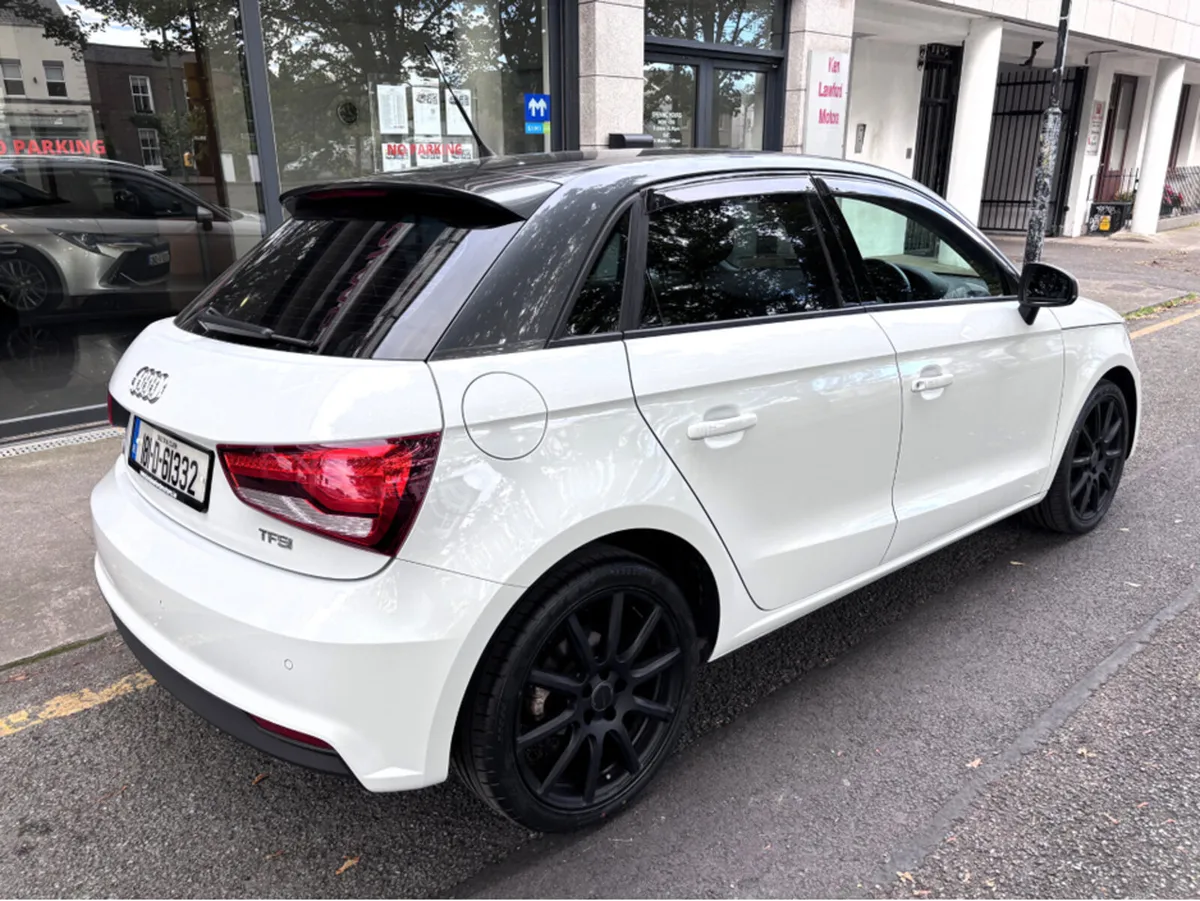 Audi A1 1.0 Tfsi AUTO SPORTBACK - Image 2