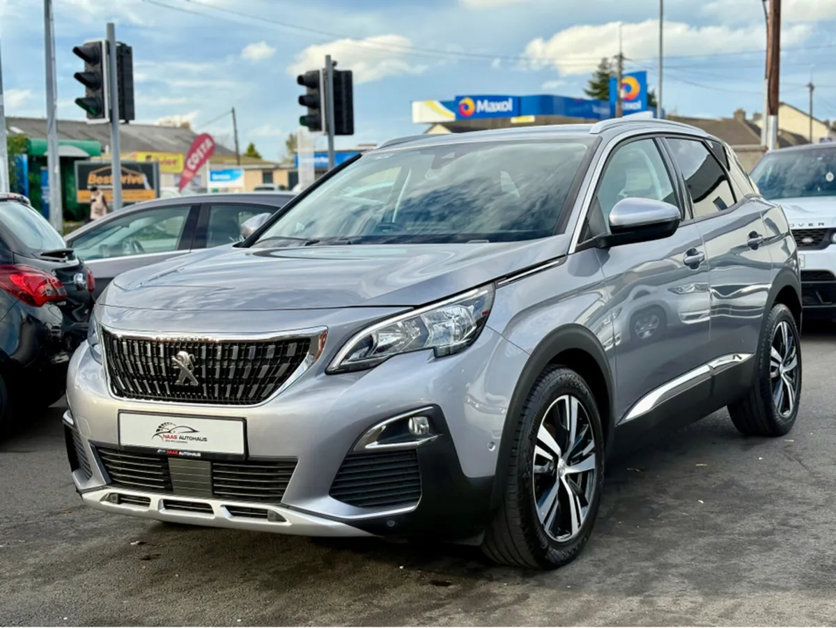 Peugeot 3008 ALLURE 1.2 130 4DR - Image 4