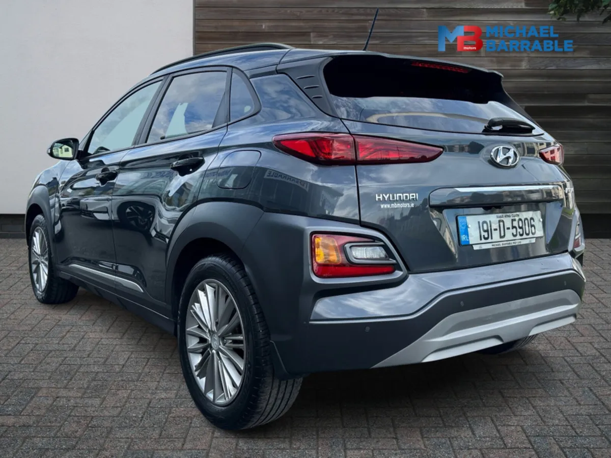 Hyundai KONA KAUAI 2WD EXECUTIVE 5DR - Image 4