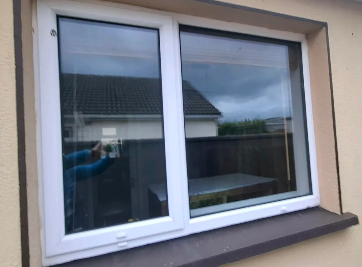 Windows and sliding door - Image 2