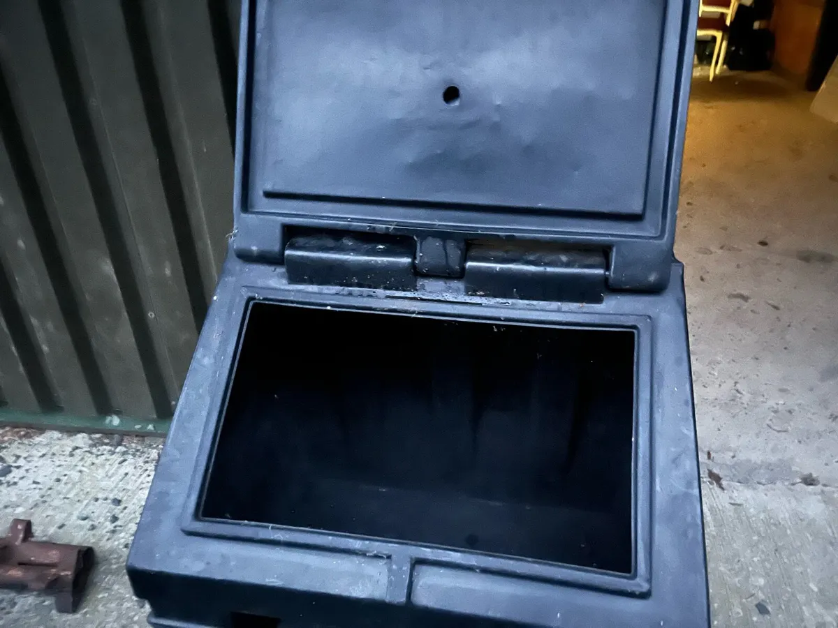 Coal bunker - Image 1