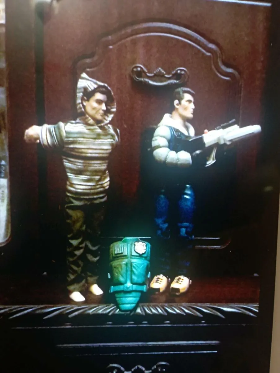 DC COMICS ACTION MAN FREE STANDING FIGURE 12" . - Image 1