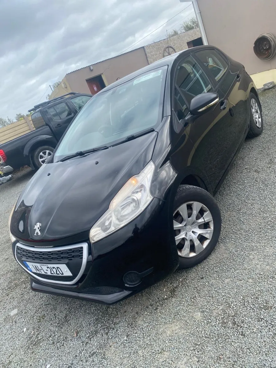 Peugeot 208 2014 - Image 3