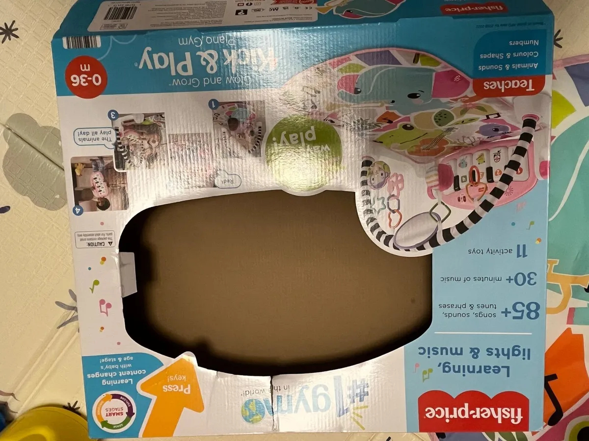 Fisher price kick and play - Image 3