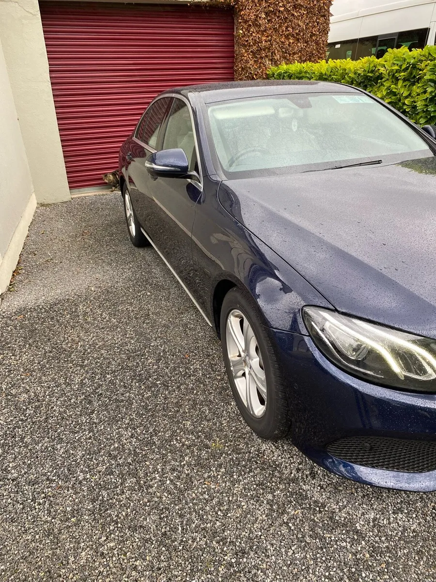 Mercedes- Benz  E- Class - Image 2