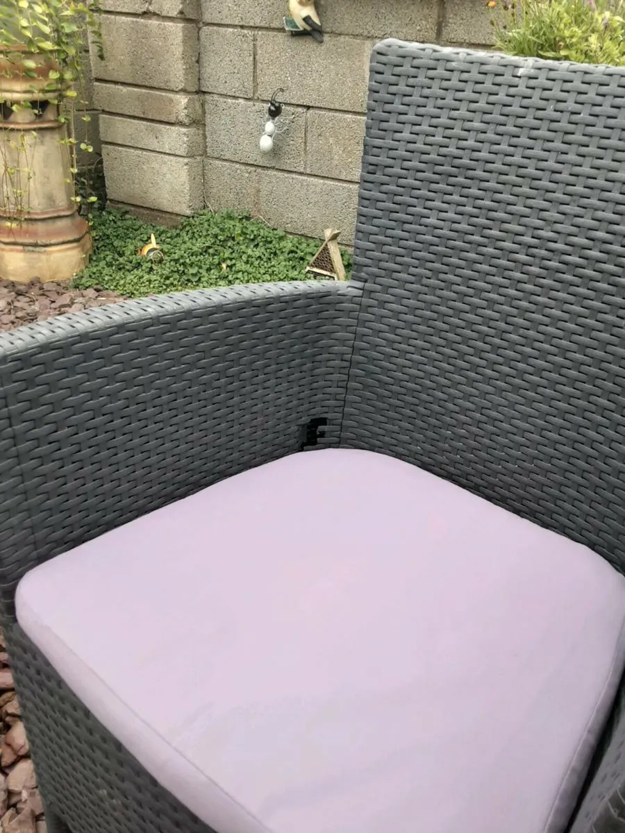 Garden furniture - Image 2