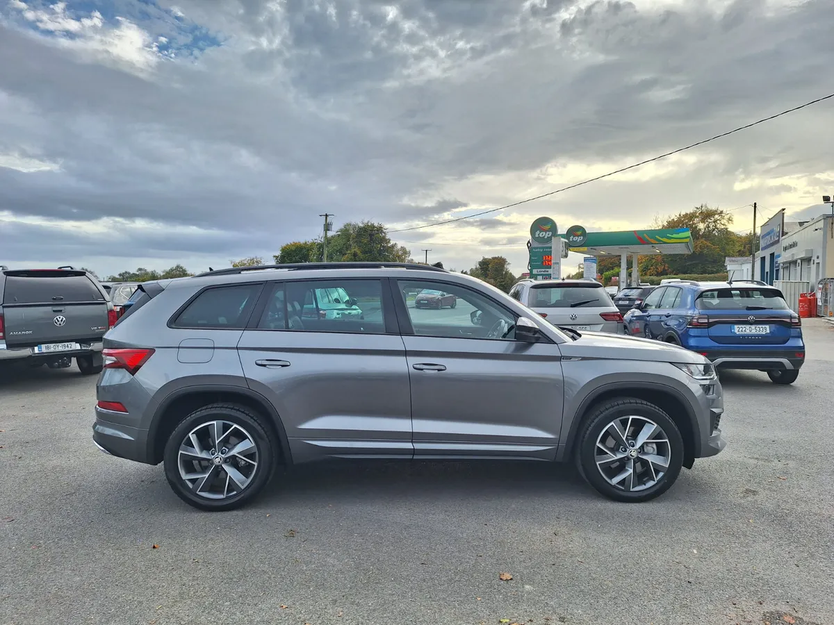 Skoda Kodiaq Sportline *Sunroof/Top Spec - Image 2