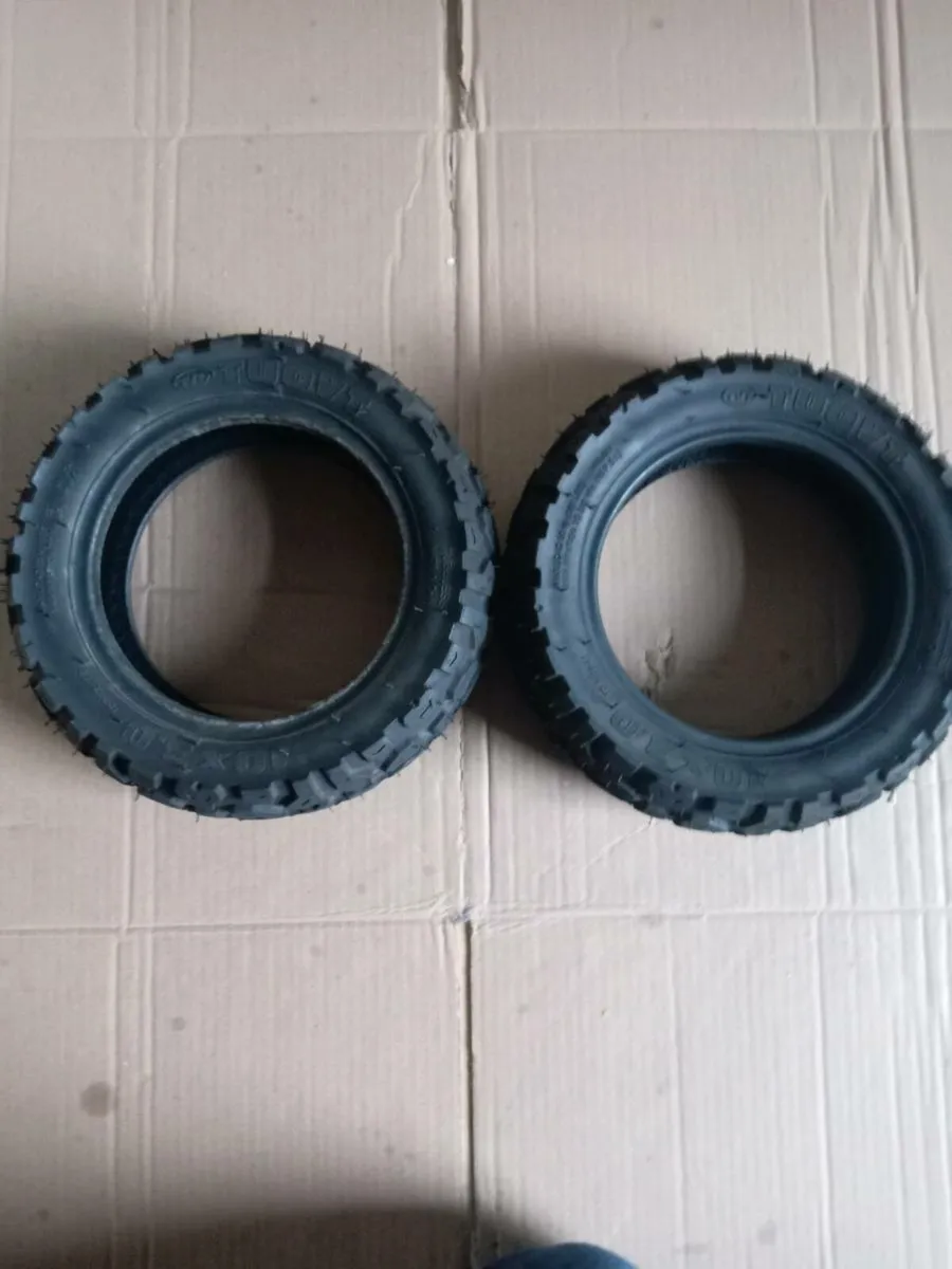 SCOOTER TYRES 10 INCH X 2 (10 X 3.0) SET OF 2 - Image 3