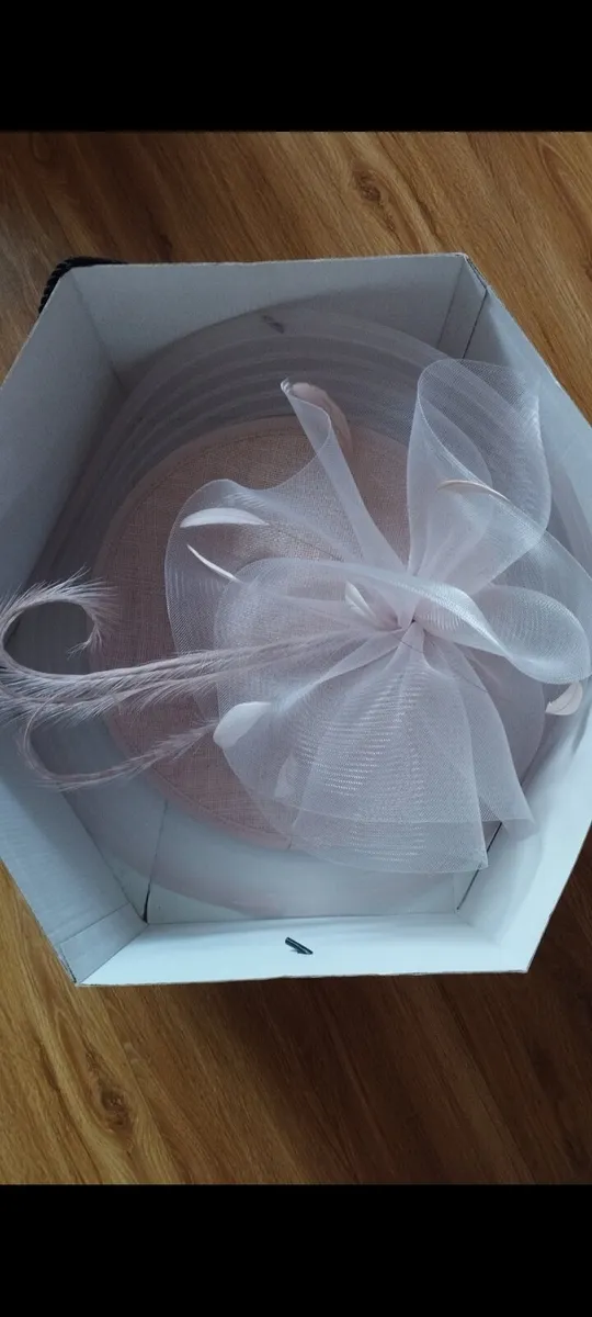 Mother of the bride outfit - Image 4