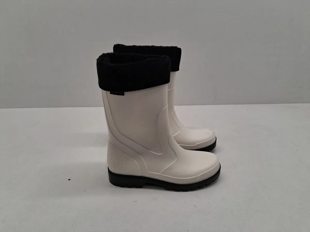 Online Auction Of White/Black  Wellington Boots - Image 4