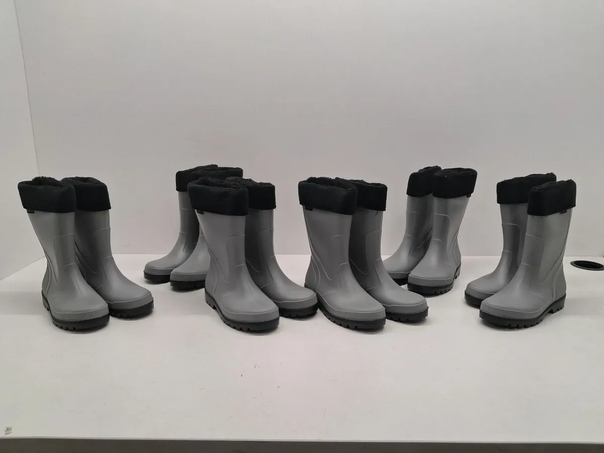 Online Auction Of Grey/Black  Wellington Boots - Image 4