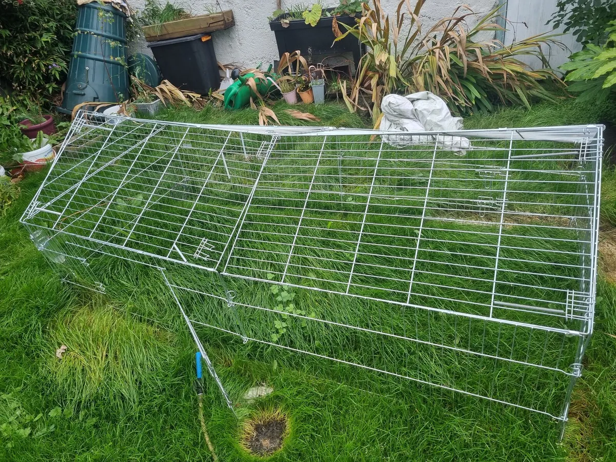 Pet cage for Rabbits and Guinea Pigs