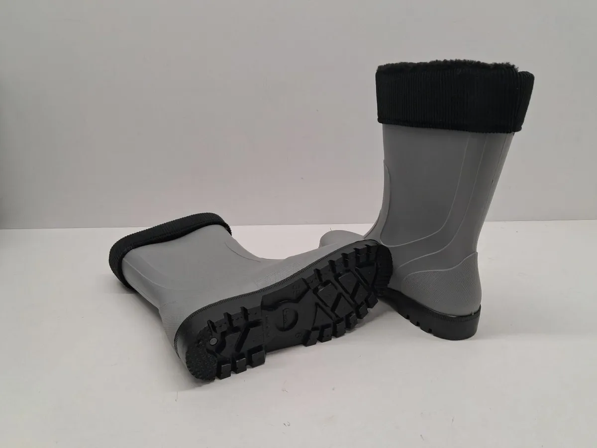 Online Auction Of Grey/Black  Wellington Boots - Image 3