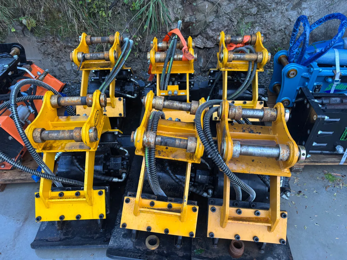 New BLK Compactor Plates - Image 1