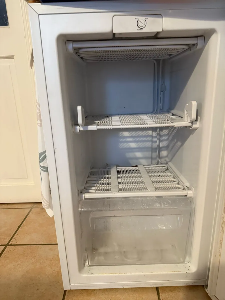 Freezer - Image 1