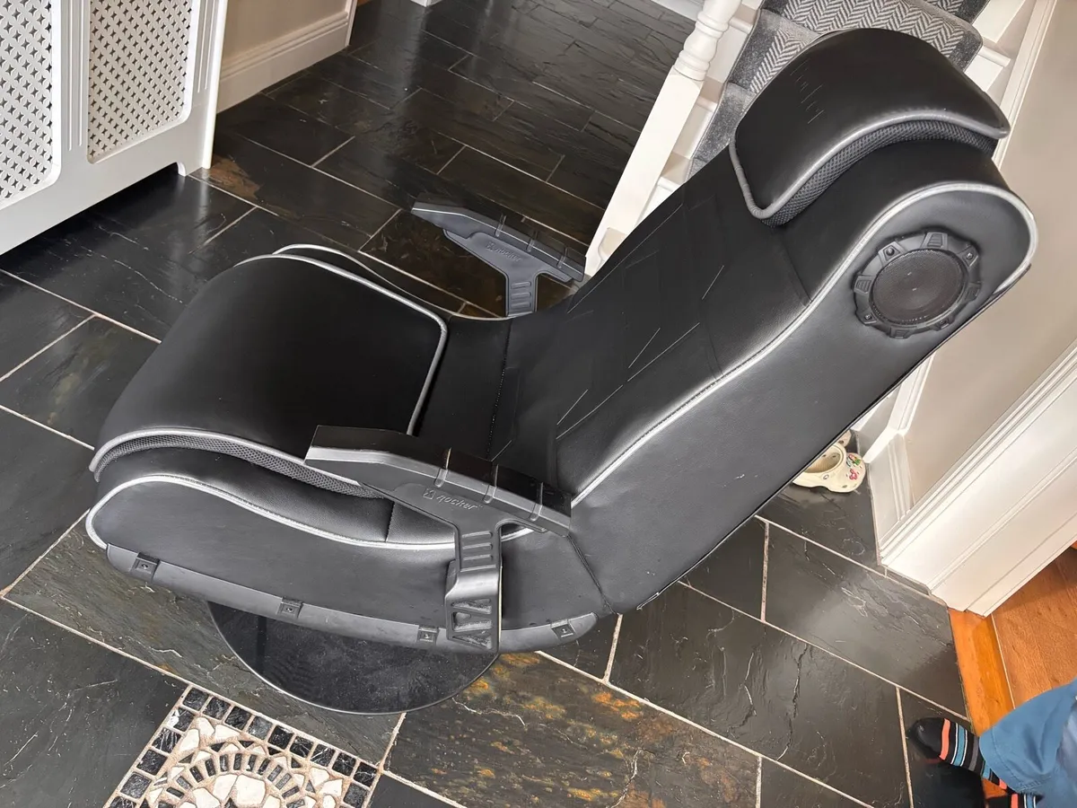 X Rocker Gaming Chair - Image 2