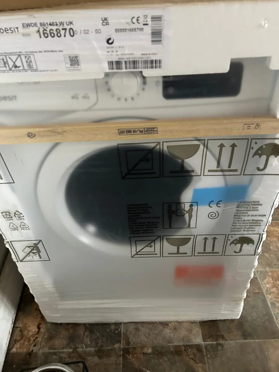 Washing machine dryer brand new - Image 1