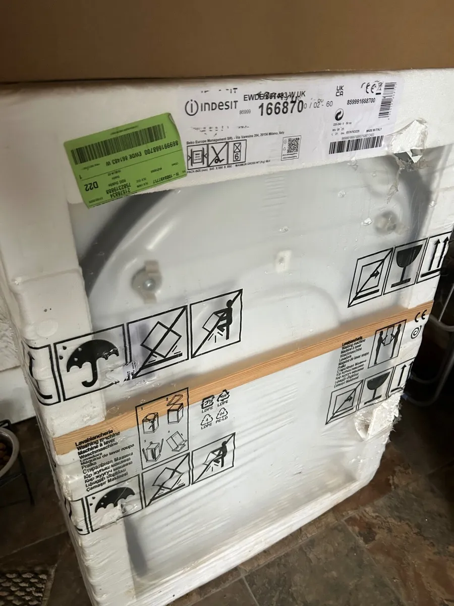 Washing machine dryer brand new - Image 2