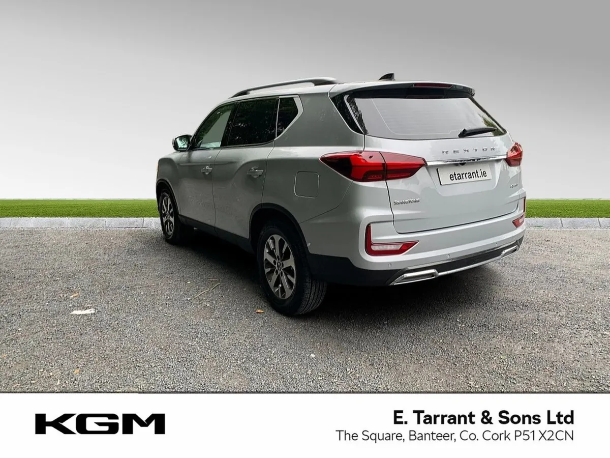 Ssangyong Rexton Rexton 2.2 P/T 4WD 2 Seat COM - Image 3