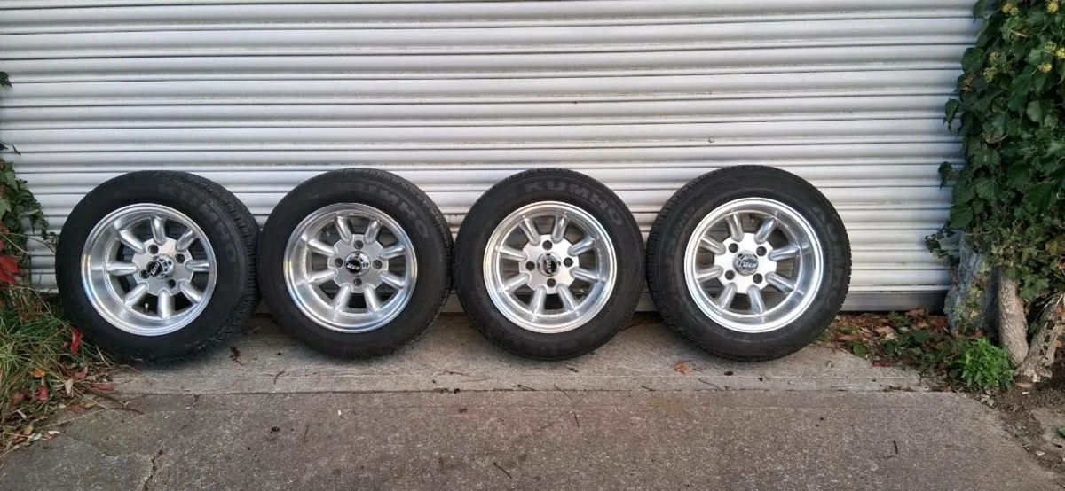 Superlites