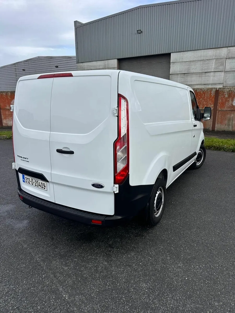 Ford Transit Custom 2021 - Image 3