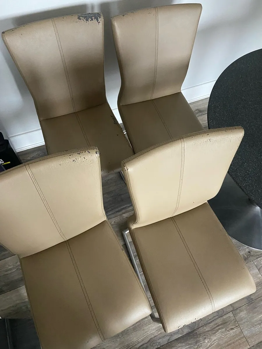 Dining chairs - Image 2