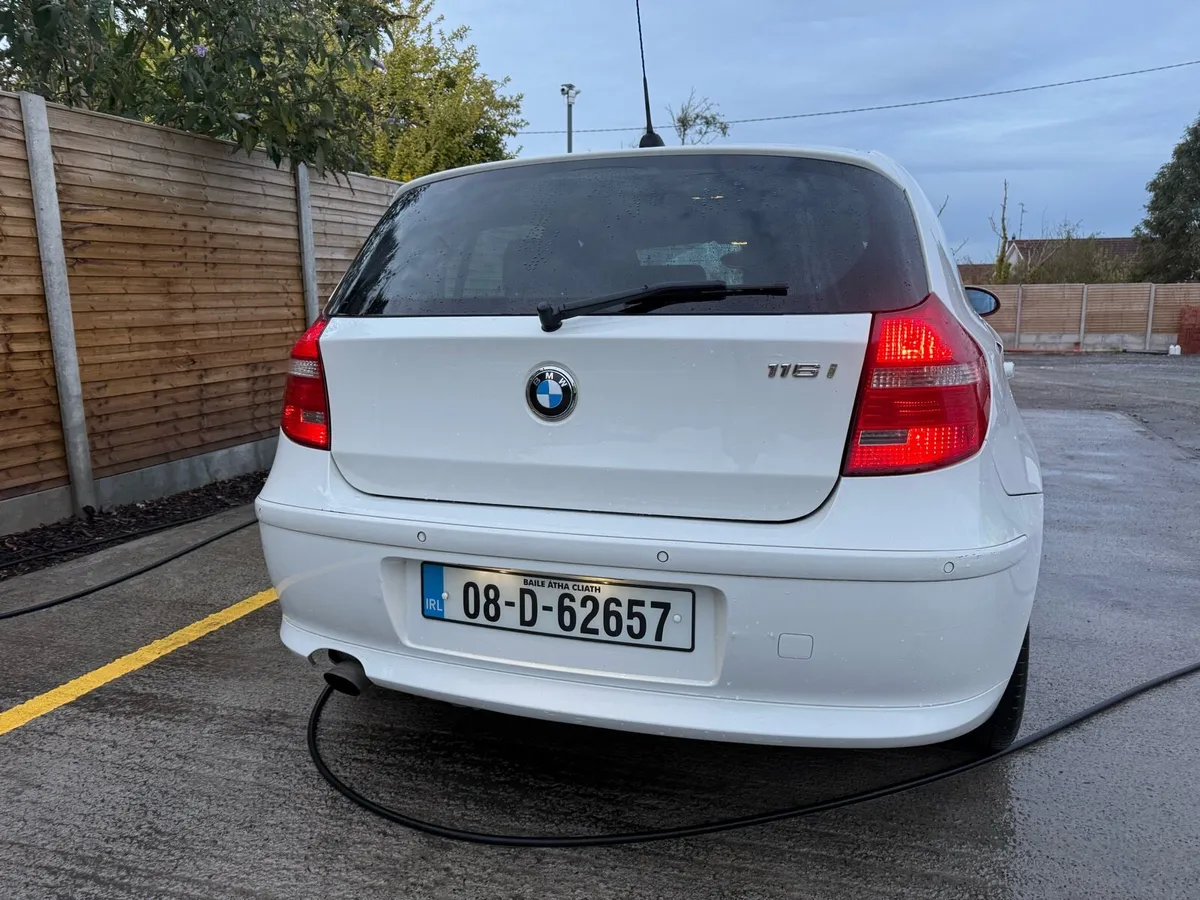 BMW 118 2008 - Image 3