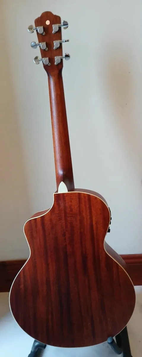 Rathbone 'The Navigator' Guitar - Image 3