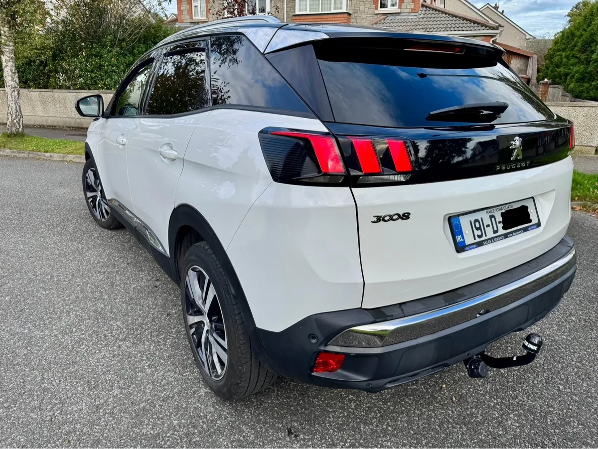 Peugeot 3008 Van - Image 2