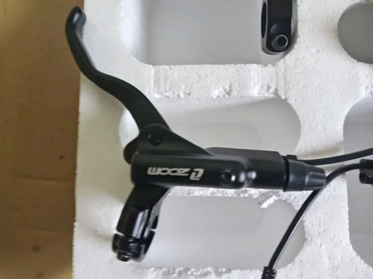 ELECTRIC SCOOTER ZOOM HYDRAULIC BRAKES SET  4 - Image 3
