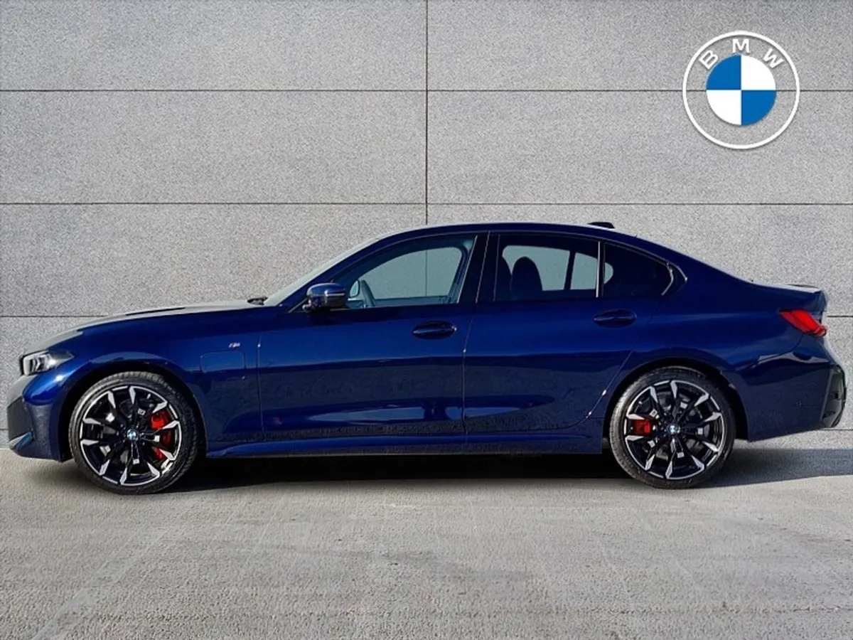 BMW 3 Series 330e M Sport - Image 3