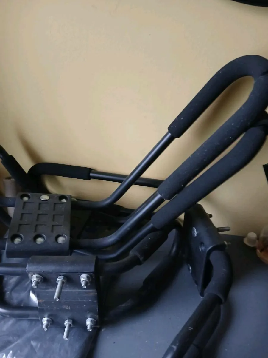 2 kayaks - Image 4