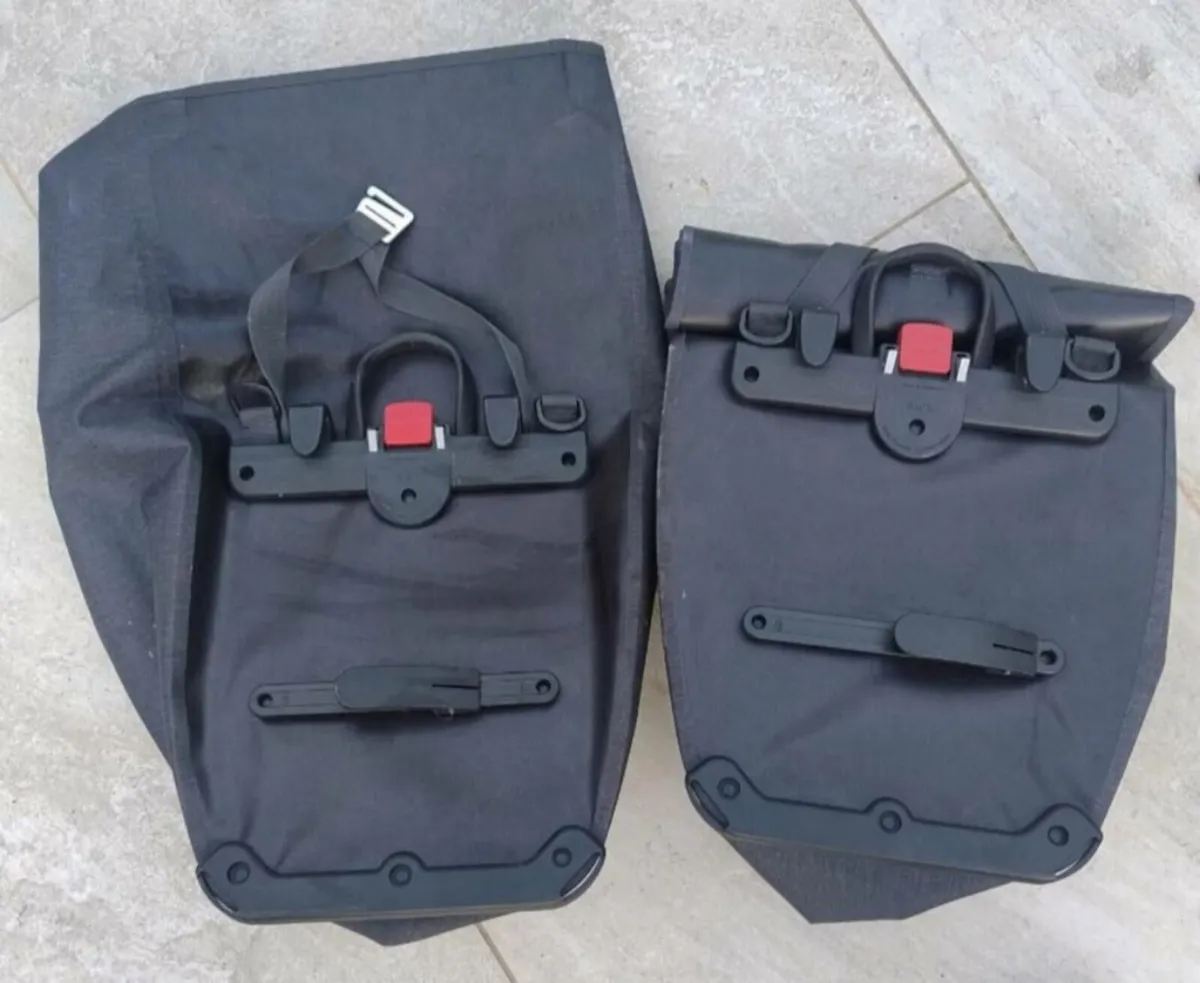Altura Motorcycle / bicycle  Luggage - Image 1