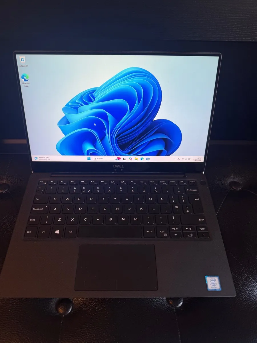 Dell XPS 9370 Laptop i7/16GB/256SSD/FHD - Image 1