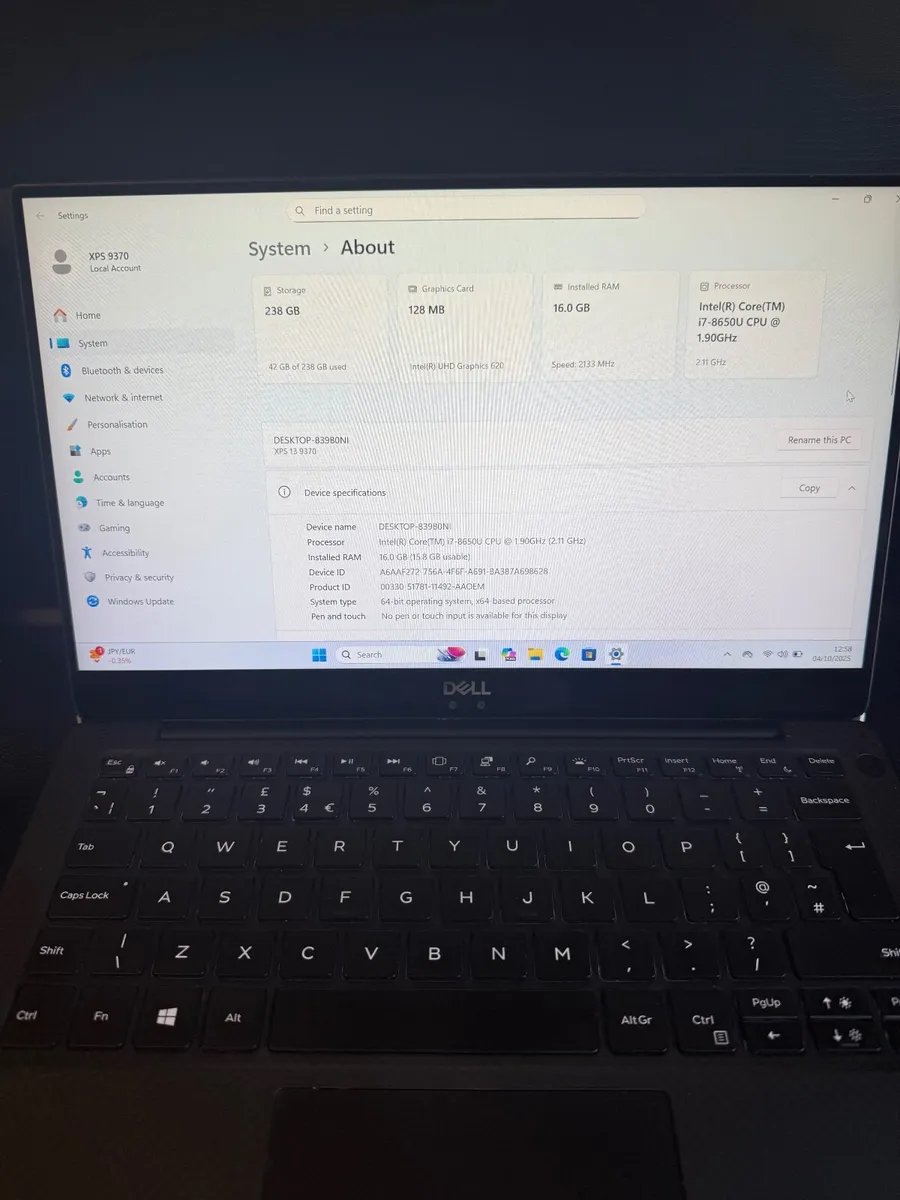 Dell XPS 9370 Laptop i7/16GB/256SSD/FHD - Image 3