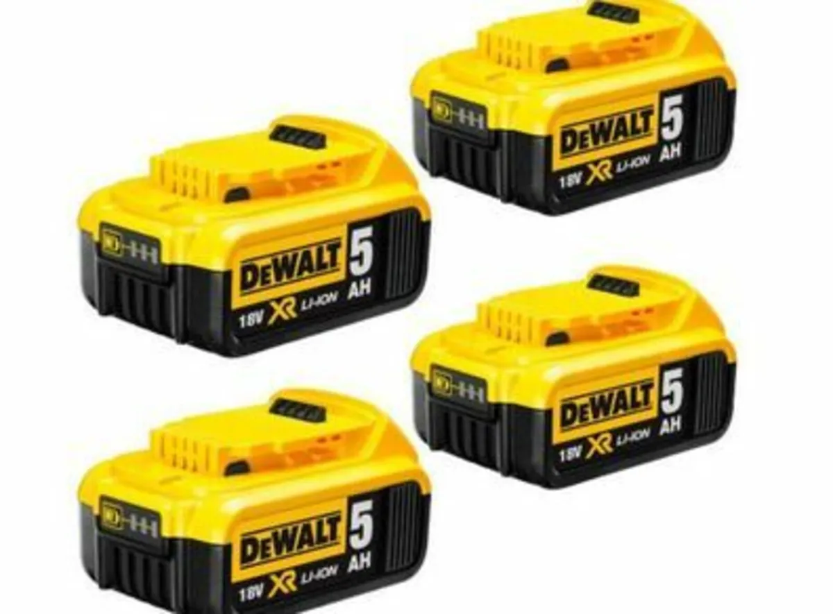 DeWalt DCB184 18v 5.0Ah XR Li-Ion Battery x 4