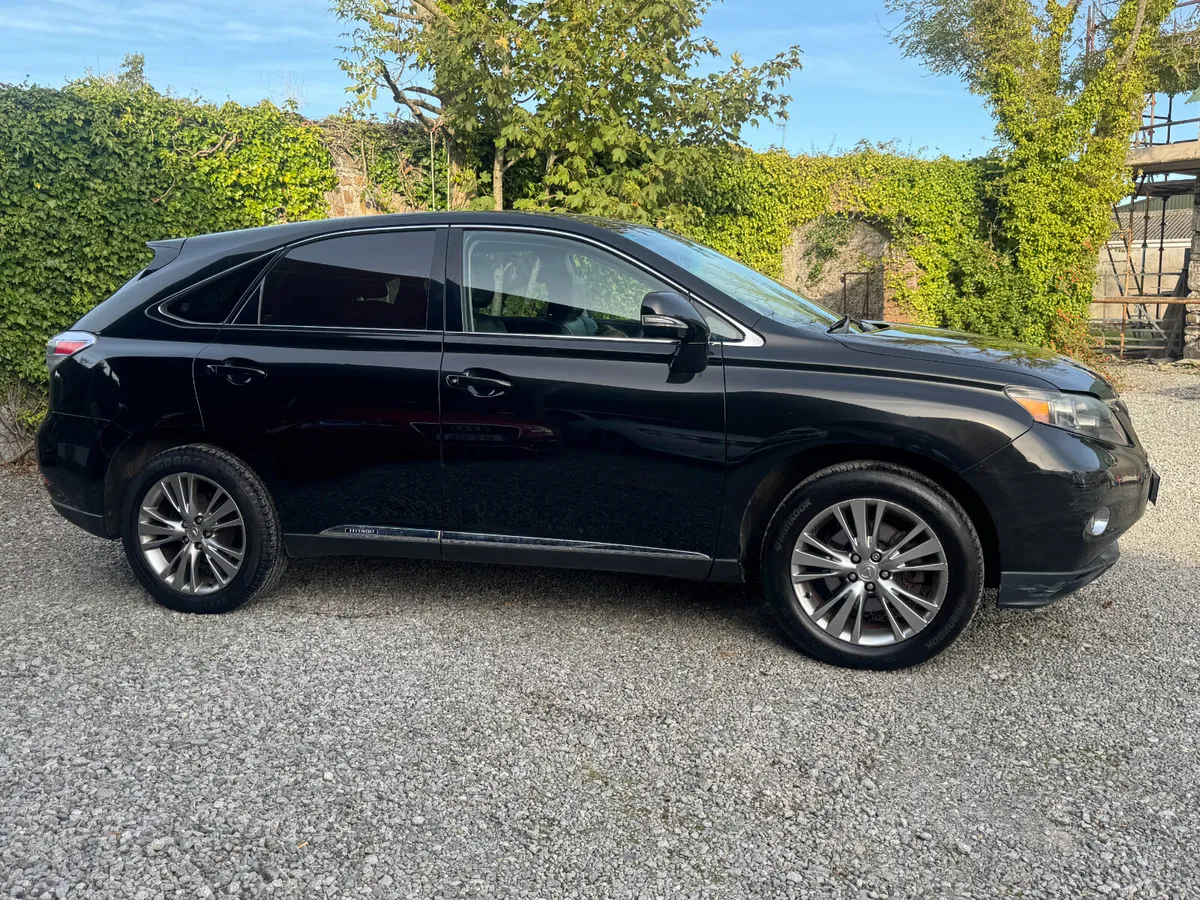 2012 Lexus RX450H - Image 2