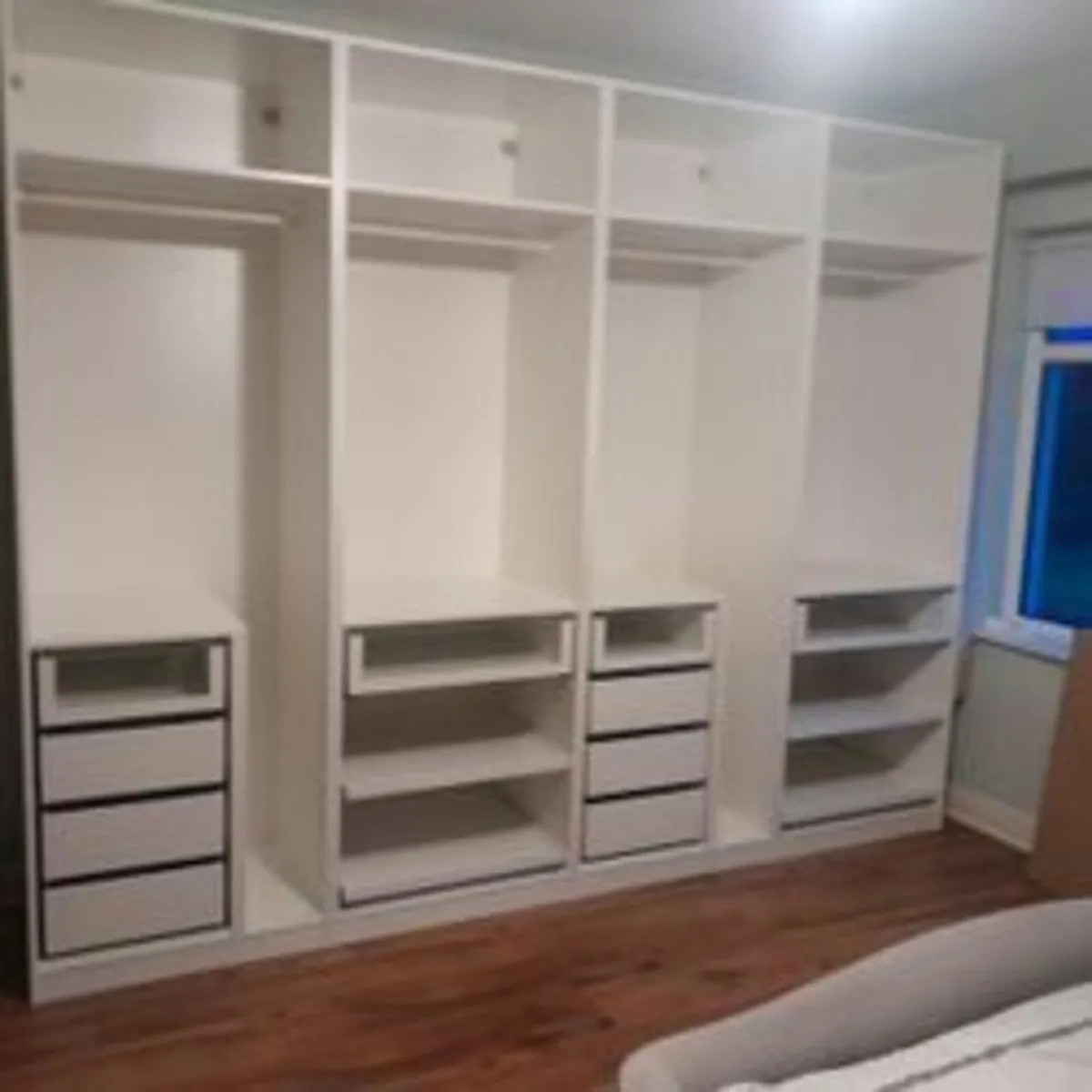 Assembly furniture - Image 2
