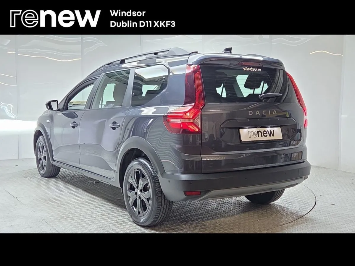 Dacia Jogger TCe 110 Extreme SE - Image 4