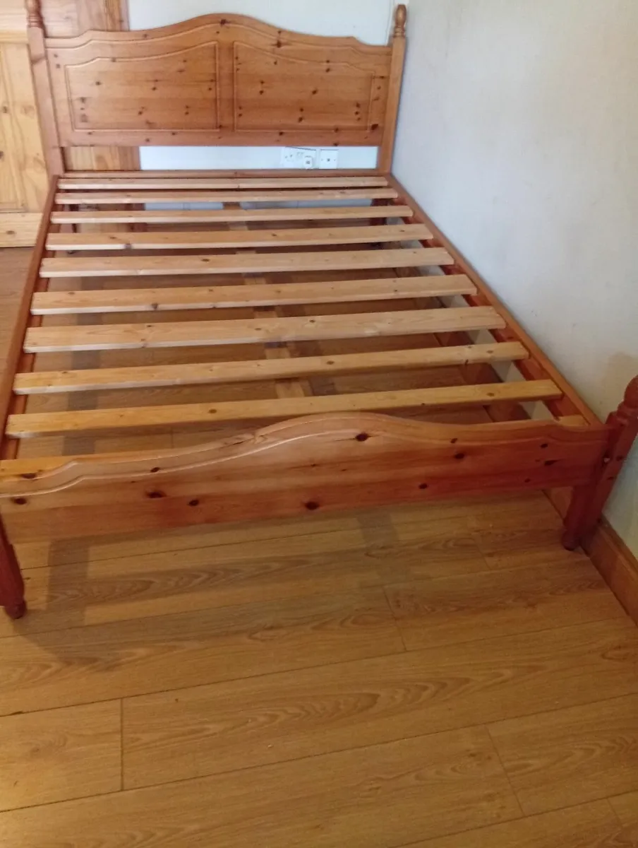 Pine Sturdy Quality double size bed frame - Image 2